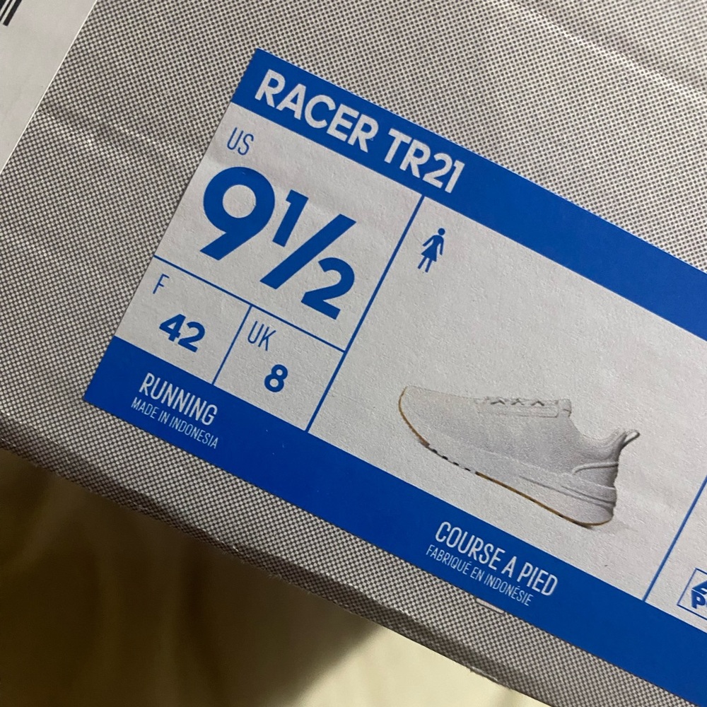 Adidas White Racer - Picture 3 of 8